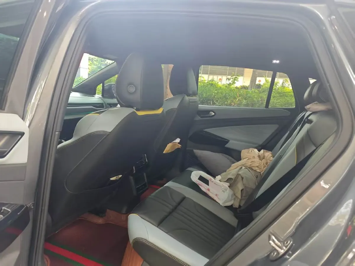 2023 Volkswagen ID.4 X BEV 83.4KWH,autocango,china used car exporter,china ev exporter,chinese used car exporter,chinese used ev exporter