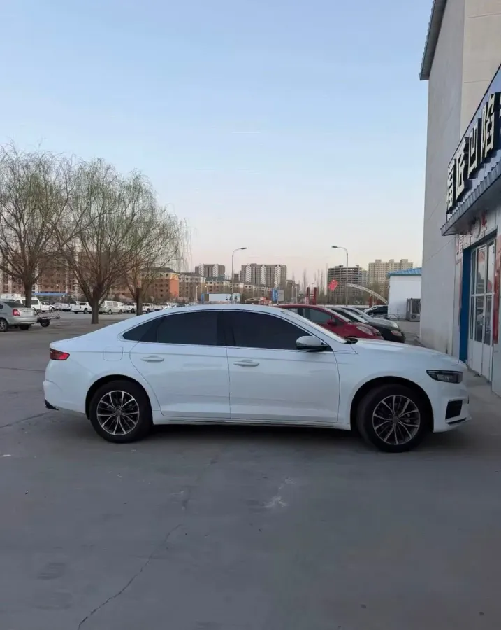 2021 Geely Preface 2.0T 190HP L4 7DCT,autocango,china used car exporter,china ev exporter,chinese used car exporter,chinese used ev exporter