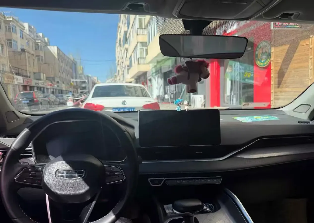 2021 Geely Preface 2.0T 190HP L4 7DCT,autocango,china used car exporter,china ev exporter,chinese used car exporter,chinese used ev exporter