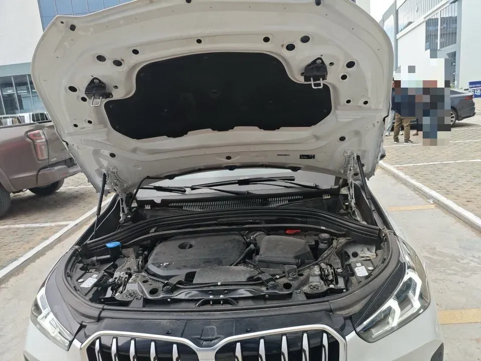 2023 BMW X1 1.5T 156HP L3 7DCT,autocango,china used car exporter,china ev exporter,chinese used car exporter,chinese used ev exporter