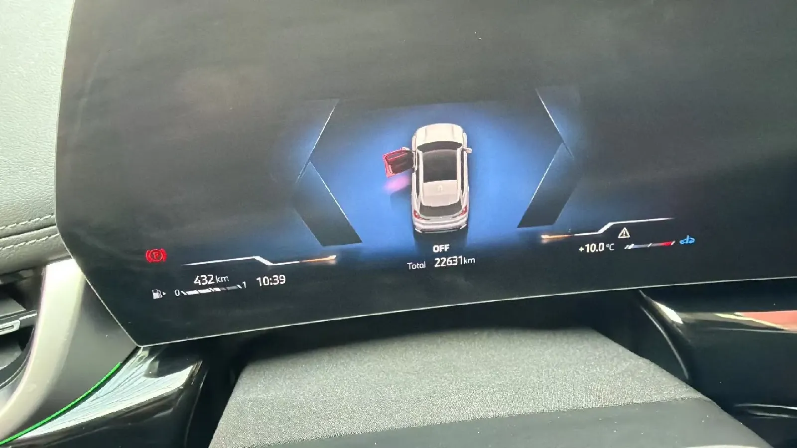 2023 BMW X1 1.5T 156HP L3 7DCT,autocango,china used car exporter,china ev exporter,chinese used car exporter,chinese used ev exporter