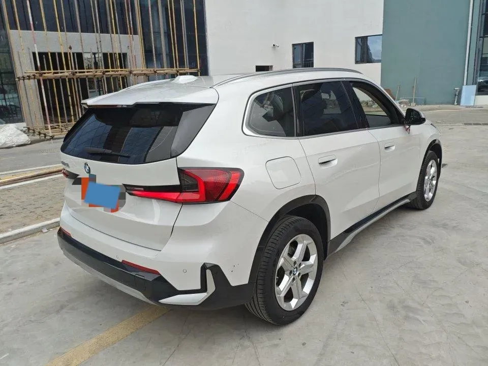 2023 BMW X1 1.5T 156HP L3 7DCT,autocango,china used car exporter,china ev exporter,chinese used car exporter,chinese used ev exporter