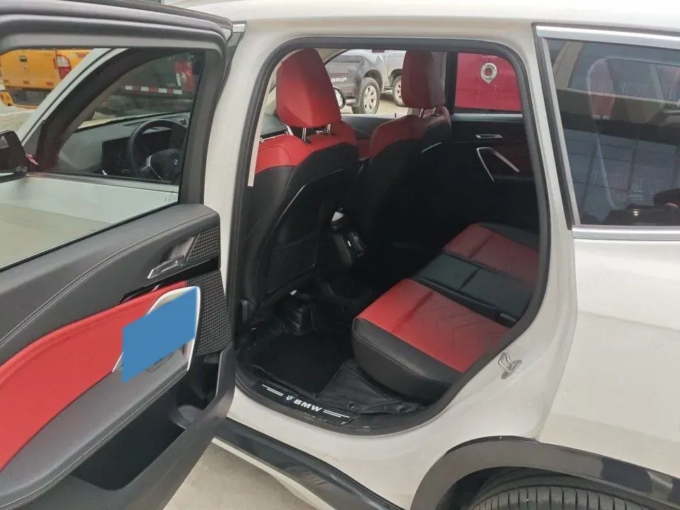 2023 BMW X1 1.5T 156HP L3 7DCT,autocango,china used car exporter,china ev exporter,chinese used car exporter,chinese used ev exporter