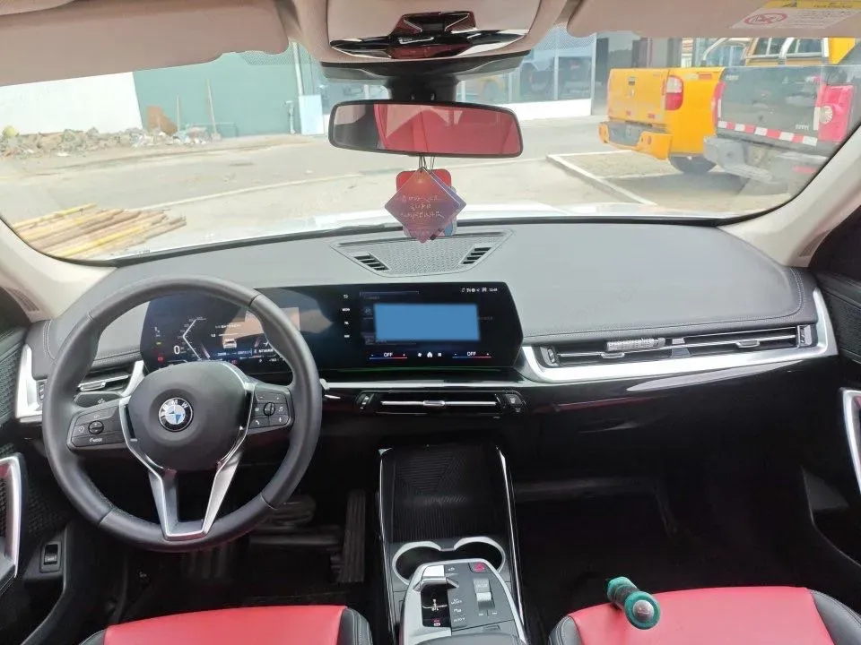 2023 BMW X1 1.5T 156HP L3 7DCT,autocango,china used car exporter,china ev exporter,chinese used car exporter,chinese used ev exporter