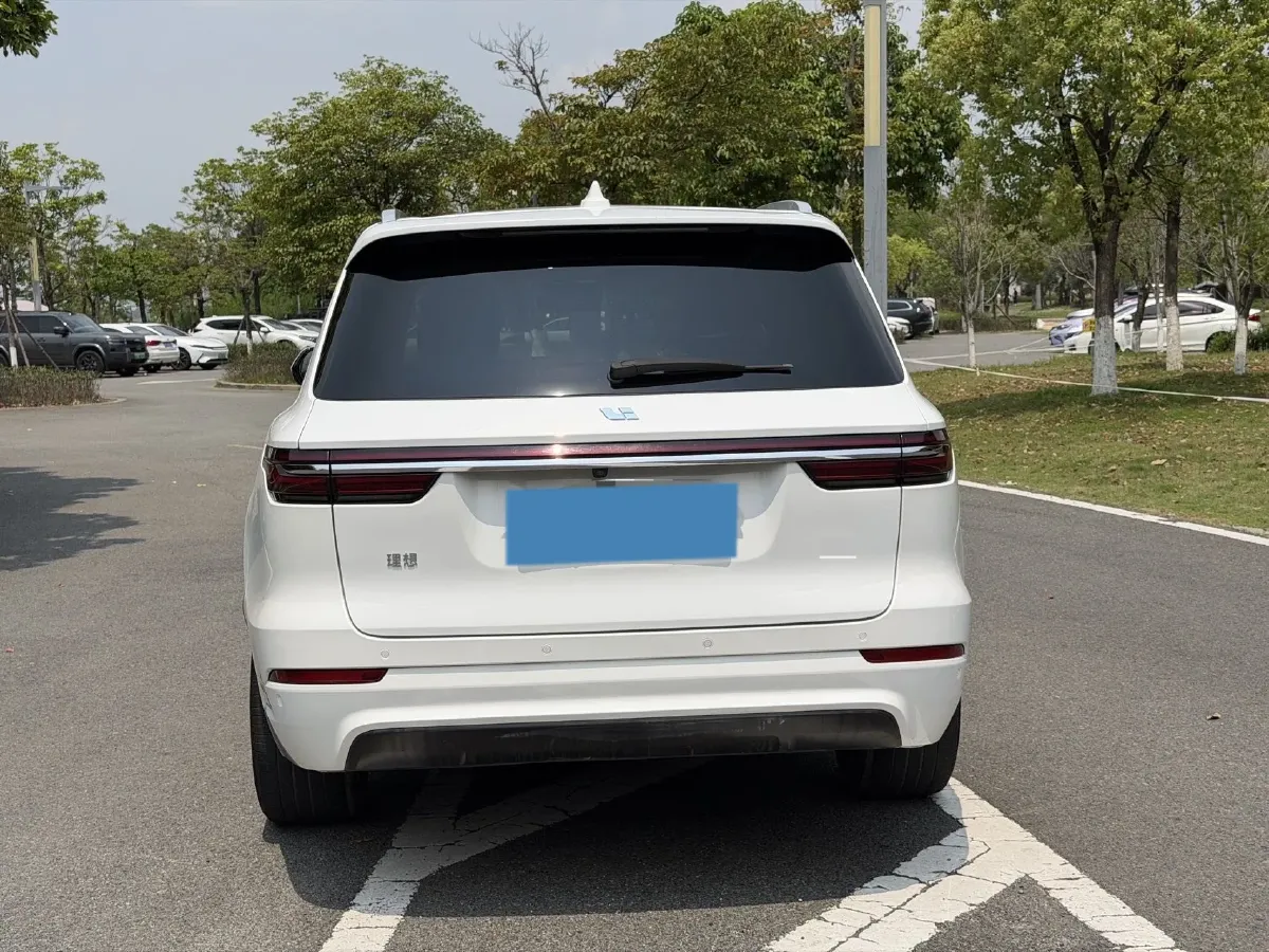 2020 Li ONE Range Extended 131HP REEV 40.5KWH,autocango,china used car exporter,china ev exporter,chinese used car exporter,chinese used ev exporter
