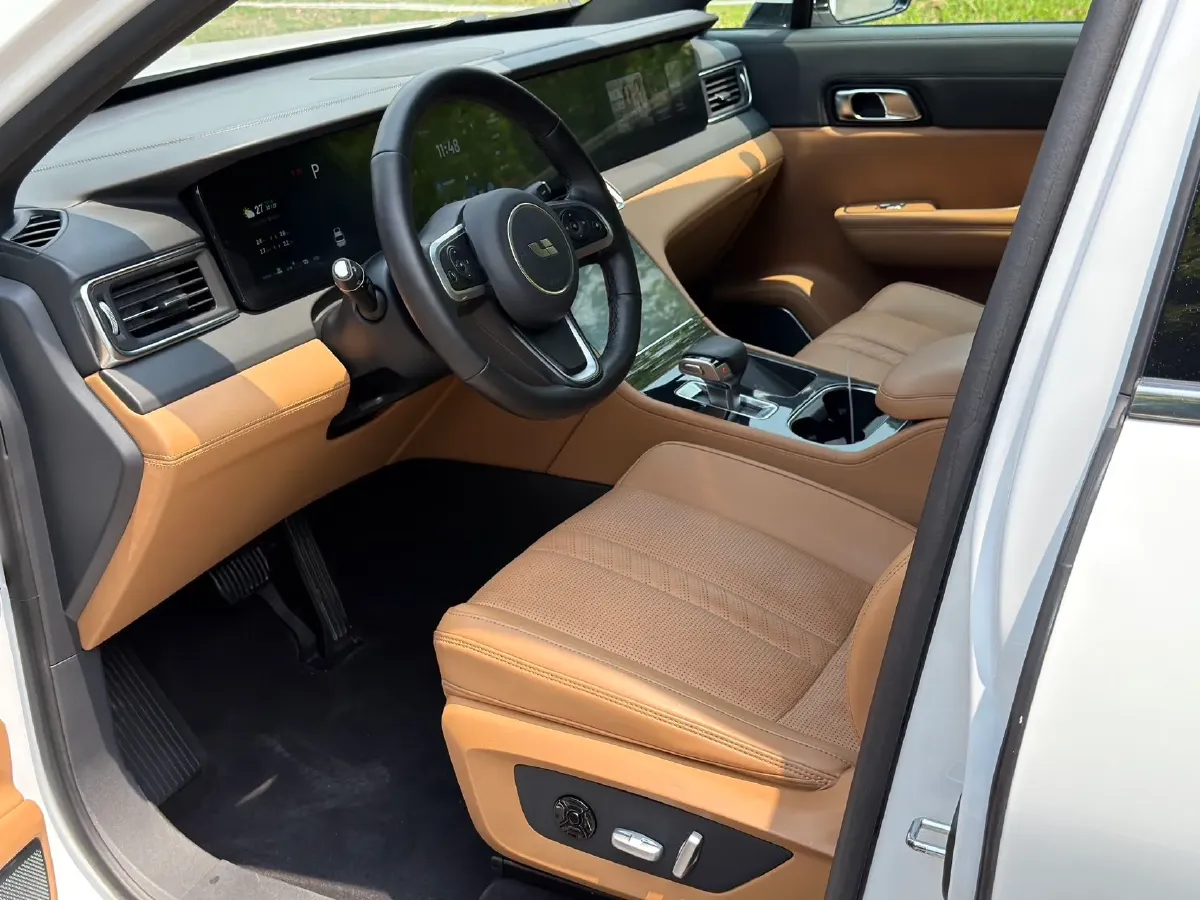 2020 Li ONE Range Extended 131HP REEV 40.5KWH,autocango,china used car exporter,china ev exporter,chinese used car exporter,chinese used ev exporter