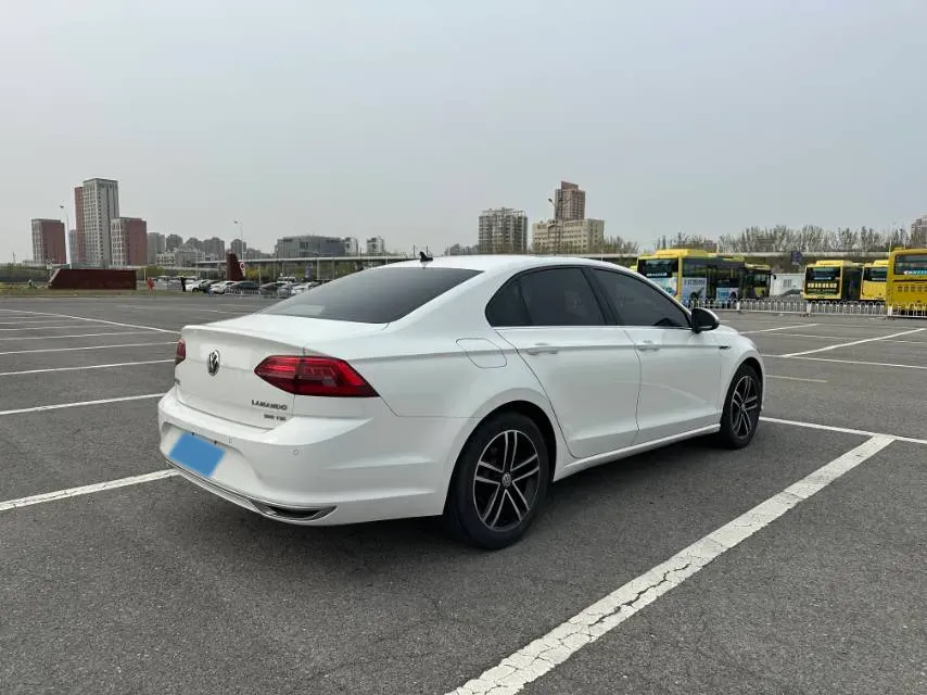2019 Volkswagen Passat 1.4T 150HP L4 7DCT,autocango,china used car exporter,china ev exporter,chinese used car exporter,chinese used ev exporter