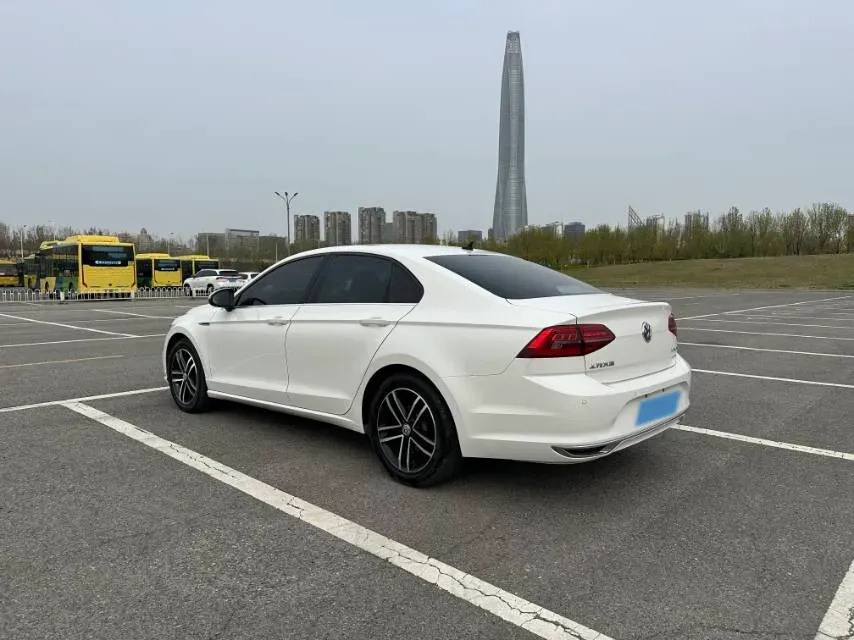 2019 Volkswagen Passat 1.4T 150HP L4 7DCT,autocango,china used car exporter,china ev exporter,chinese used car exporter,chinese used ev exporter