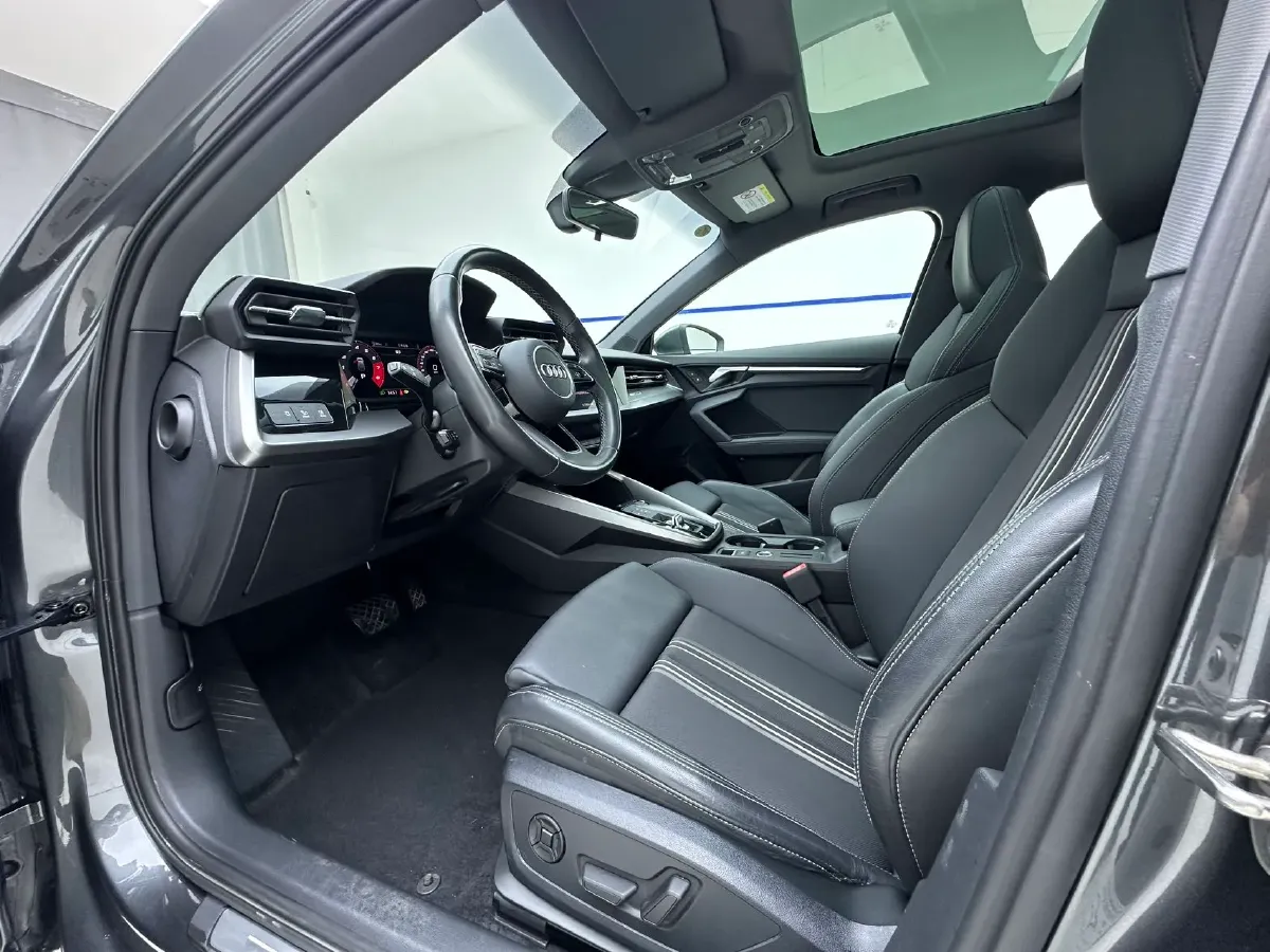 2023 Audi A3 1.4T 150HP L4 7DCT,autocango,china used car exporter,china ev exporter,chinese used car exporter,chinese used ev exporter