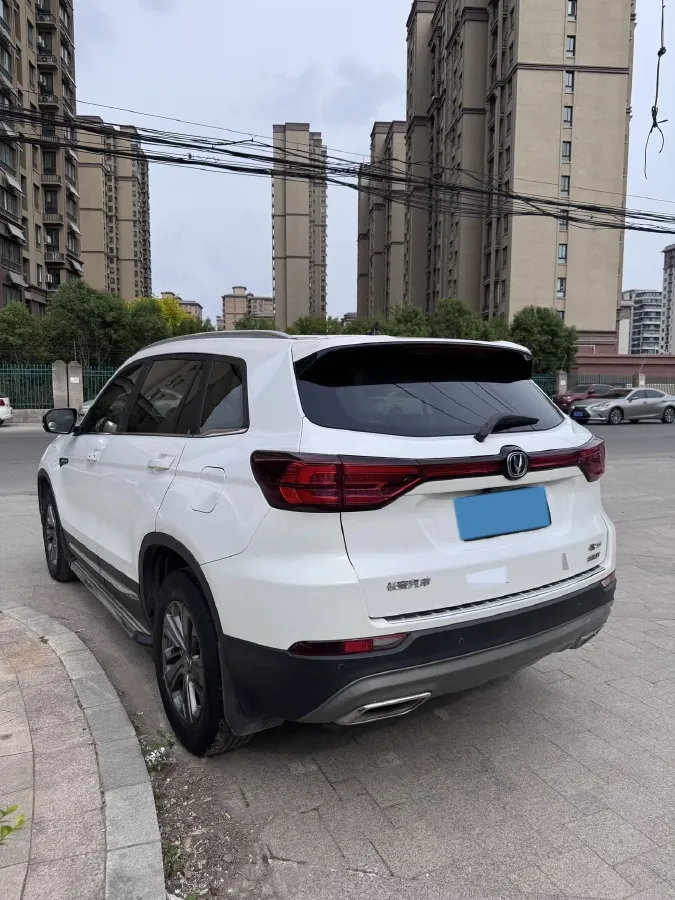 2020 ChangAn CS75 1.5T 178HP L4 7DCT,autocango,china used car exporter,china ev exporter,chinese used car exporter,chinese used ev exporter