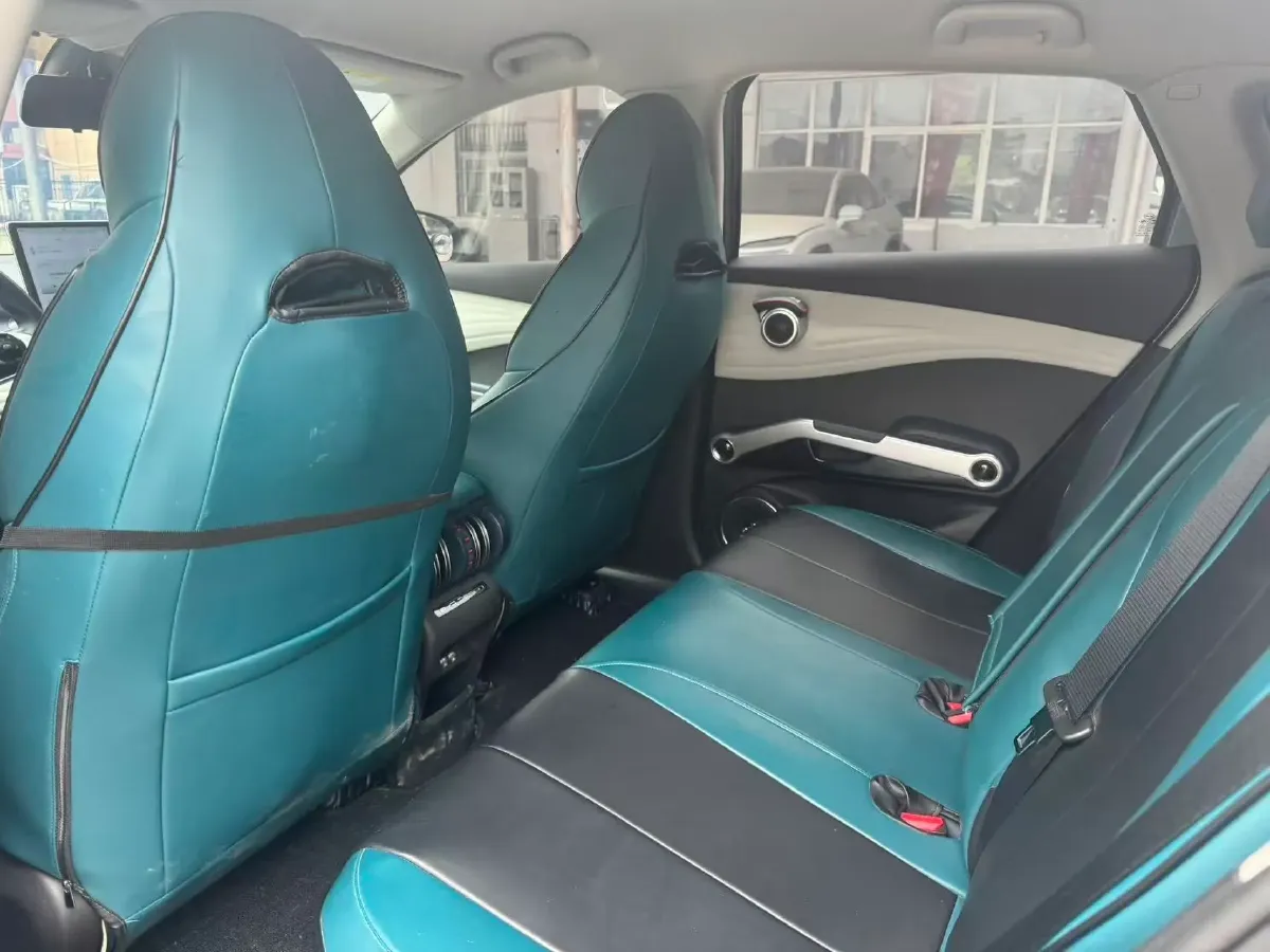 2022 Hycan Z03 BEV 64.23KWH,autocango,china used car exporter,china ev exporter,chinese used car exporter,chinese used ev exporter