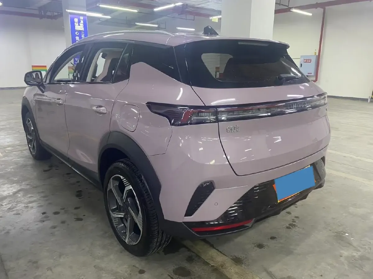 2025 LYNK&CO 06 1.5T 181HP L4 7DCT,autocango,china used car exporter,china ev exporter,chinese used car exporter,chinese used ev exporter