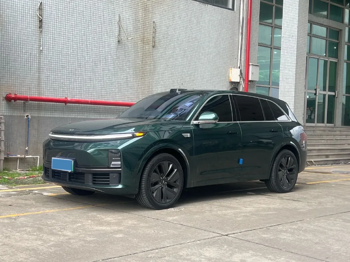 2024 Li L8 Range Extended 154HP REEV 42.8KWH,autocango,china used car exporter,china ev exporter,chinese used car exporter,chinese used ev exporter