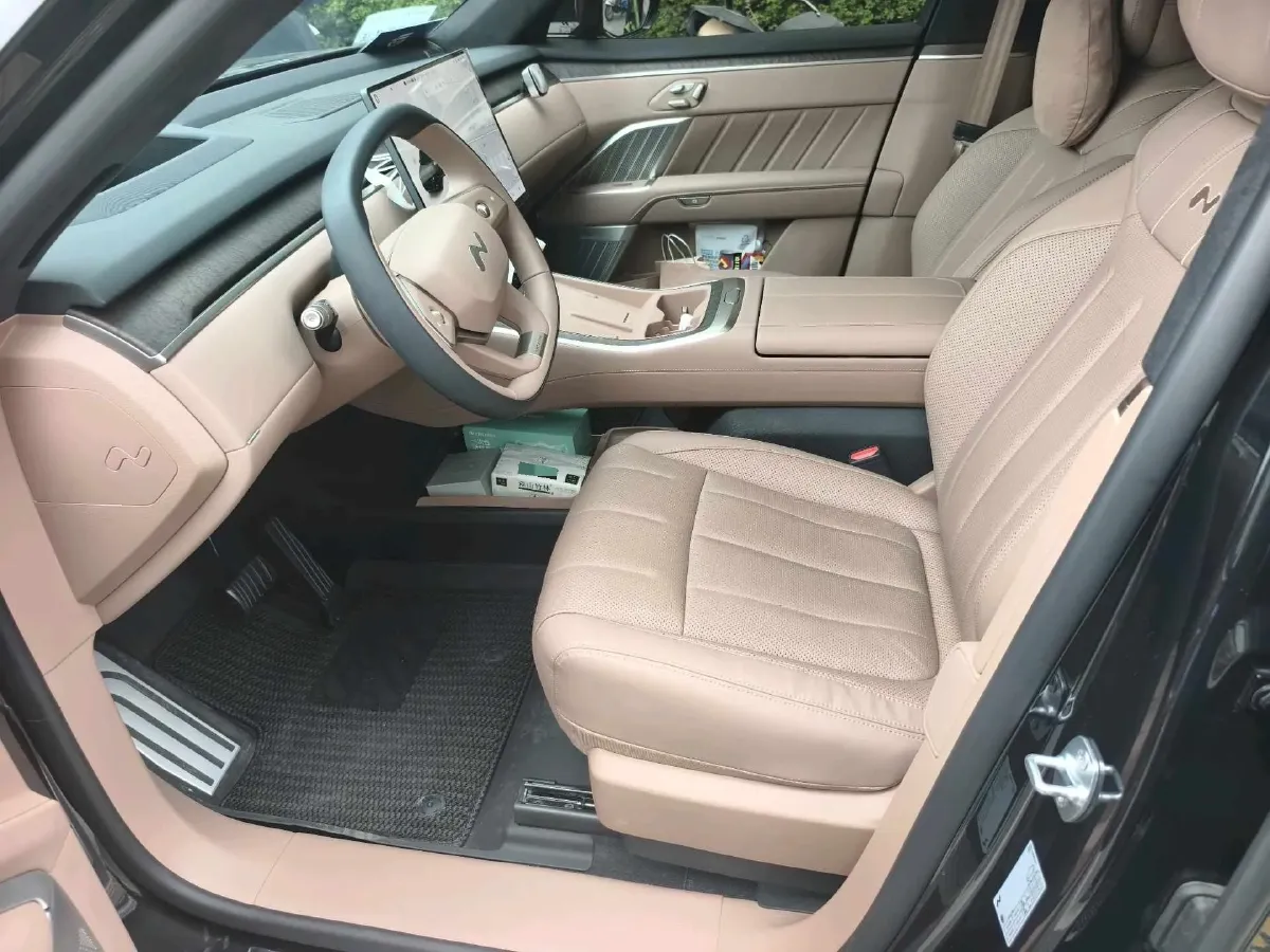 2025 ONVO L90 BEV,autocango,china used car exporter,china ev exporter,chinese used car exporter,chinese used ev exporter