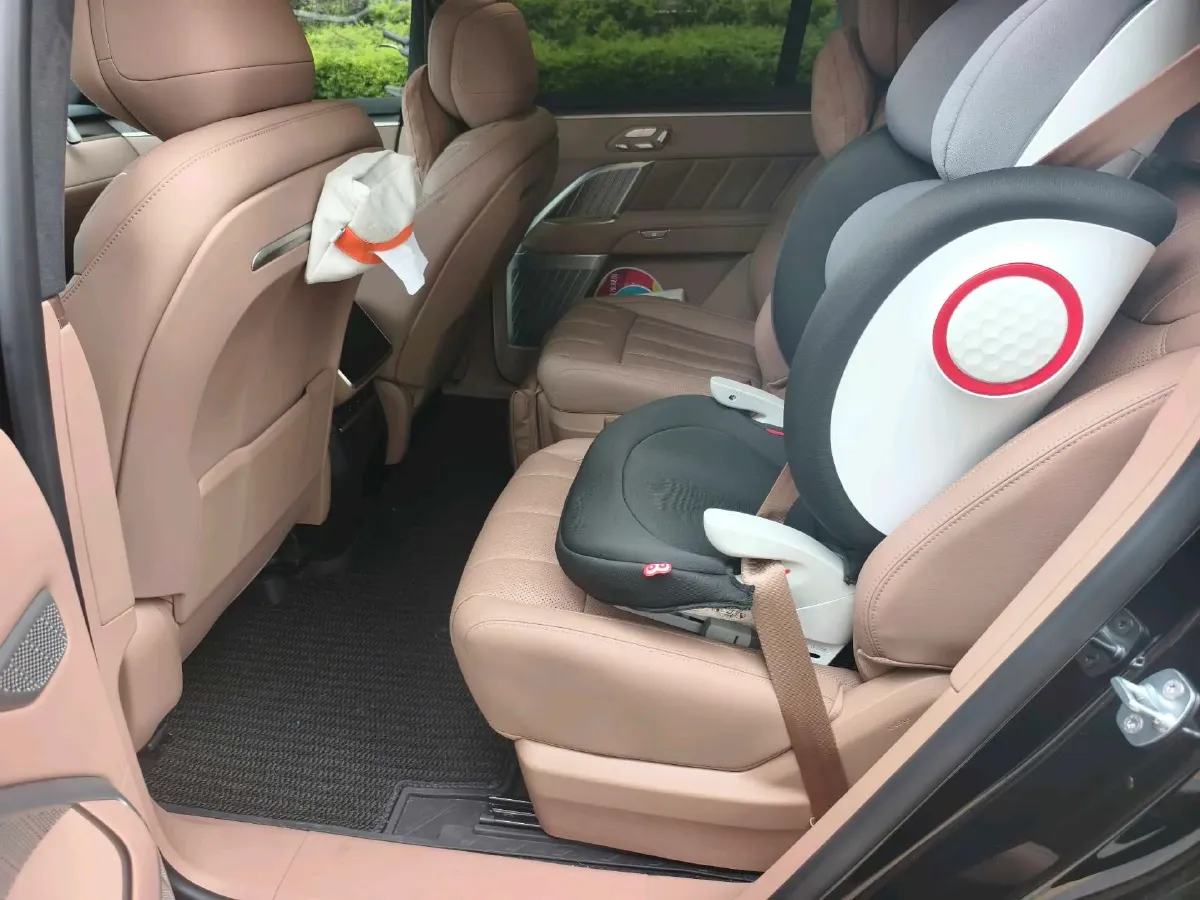 2025 ONVO L90 BEV,autocango,china used car exporter,china ev exporter,chinese used car exporter,chinese used ev exporter