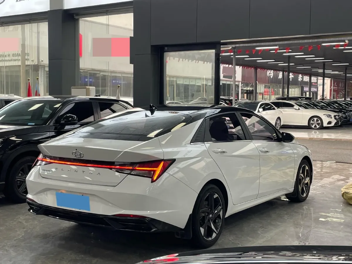 2021 Hyundai Elantra 1.5L 115HP L4 CVT,autocango,china used car exporter,china ev exporter,chinese used car exporter,chinese used ev exporter