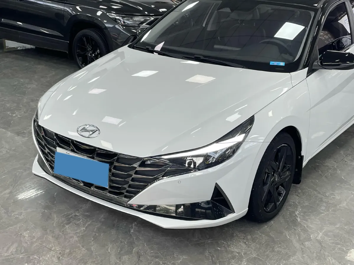 2021 Hyundai Elantra 1.5L 115HP L4 CVT,autocango,china used car exporter,china ev exporter,chinese used car exporter,chinese used ev exporter