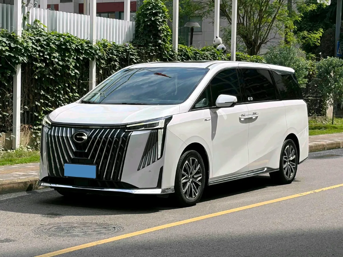 2024 GAC Trumpchi M8 2.0T 252HP L4 8AT,autocango,china used car exporter,china ev exporter,chinese used car exporter,chinese used ev exporter