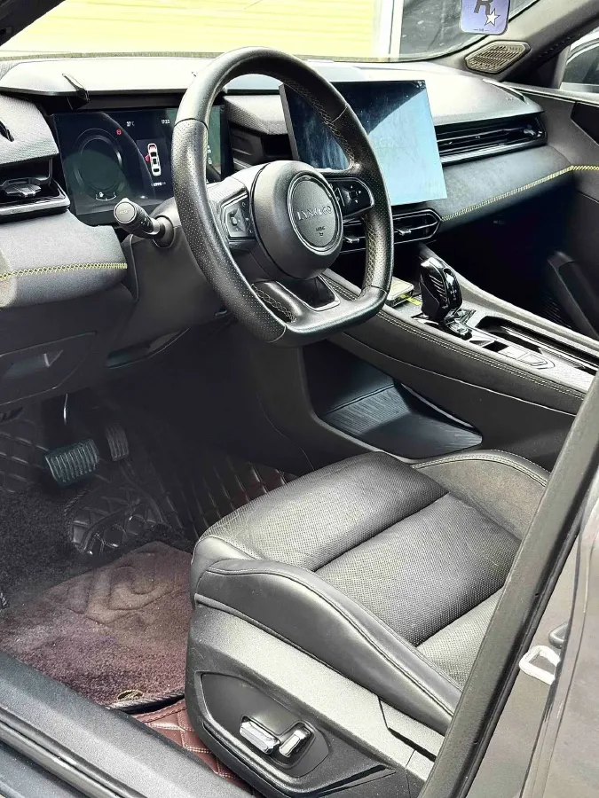 2022 LYNK&CO 03 1.5T 180HP L3 7DCT,autocango,china used car exporter,china ev exporter,chinese used car exporter,chinese used ev exporter