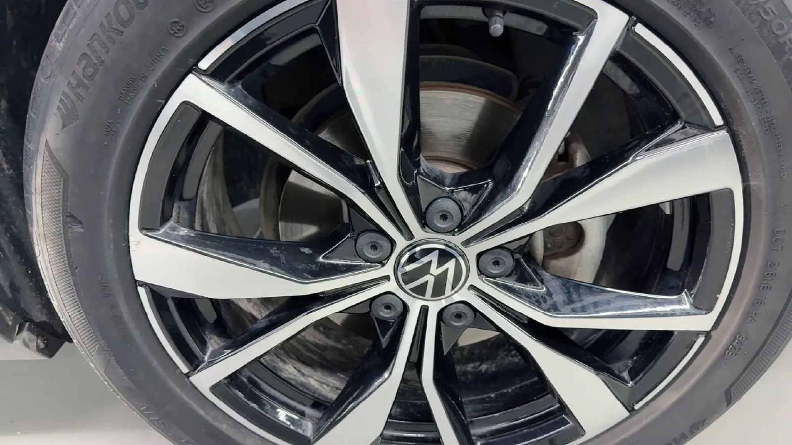 2023 Volkswagen T-Roc 1.5T 160HP L4 7DCT,autocango,china used car exporter,china ev exporter,chinese used car exporter,chinese used ev exporter