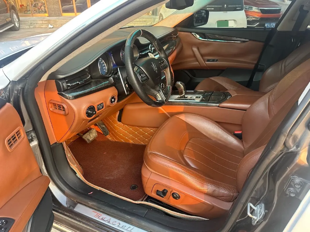 2013 Maserati Quattroporte 3.0T 330HP V6 8AT,autocango,china used car exporter,china ev exporter,chinese used car exporter,chinese used ev exporter
