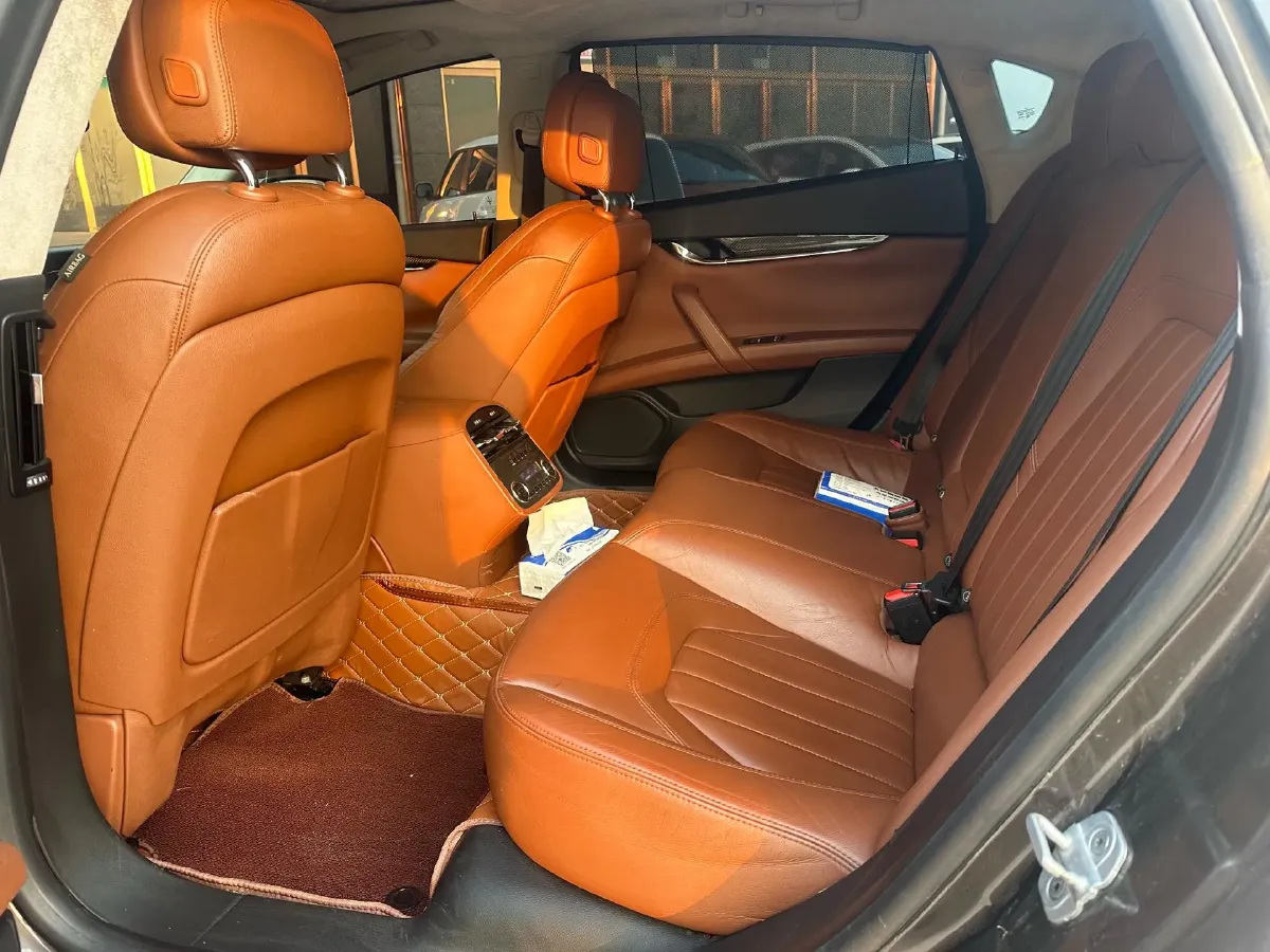 2013 Maserati Quattroporte 3.0T 330HP V6 8AT,autocango,china used car exporter,china ev exporter,chinese used car exporter,chinese used ev exporter