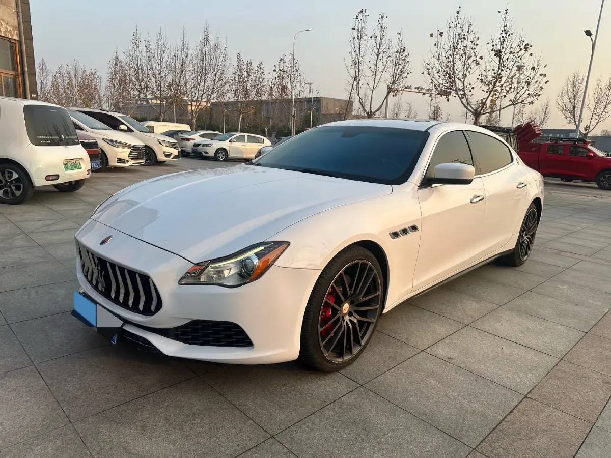 2013 Maserati Quattroporte 3.0T 330HP V6 8AT,autocango,china used car exporter,china ev exporter,chinese used car exporter,chinese used ev exporter