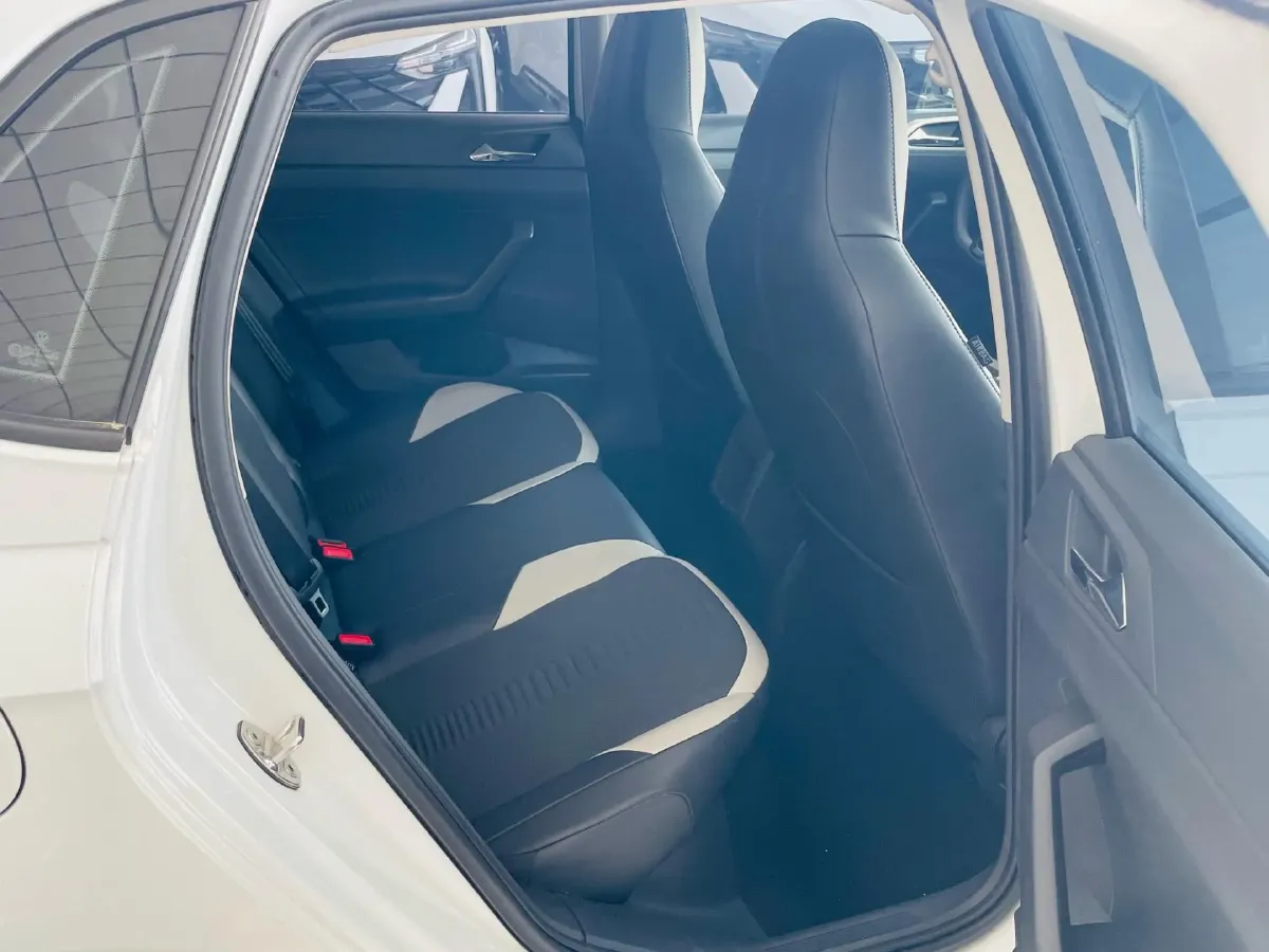 2023 Volkswagen Polo 1.5L 110HP L4 6AT,autocango,china used car exporter,china ev exporter,chinese used car exporter,chinese used ev exporter