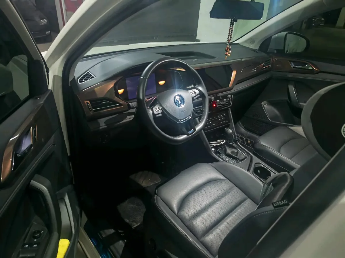 2022 Volkswagen Tharu 1.4T 150HP L4 7DCT,autocango,china used car exporter,china ev exporter,chinese used car exporter,chinese used ev exporter