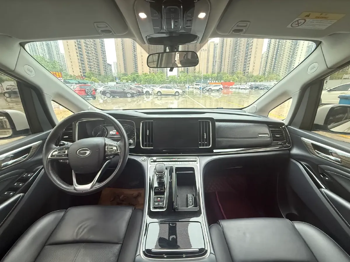 2021 GAC Trumpchi M8 2.0T 252HP L4 8AT,autocango,china used car exporter,china ev exporter,chinese used car exporter,chinese used ev exporter