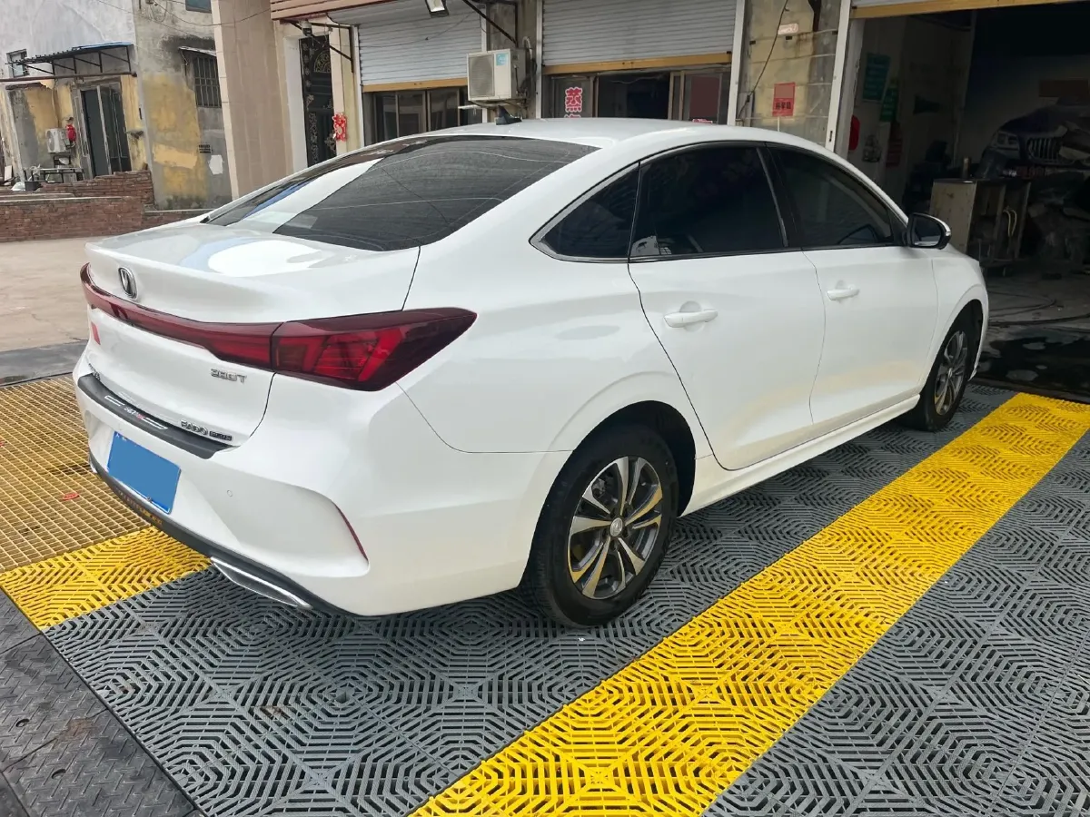 2023 ChangAn Eado 1.4T 160HP L4 7DCT,autocango,china used car exporter,china ev exporter,chinese used car exporter,chinese used ev exporter