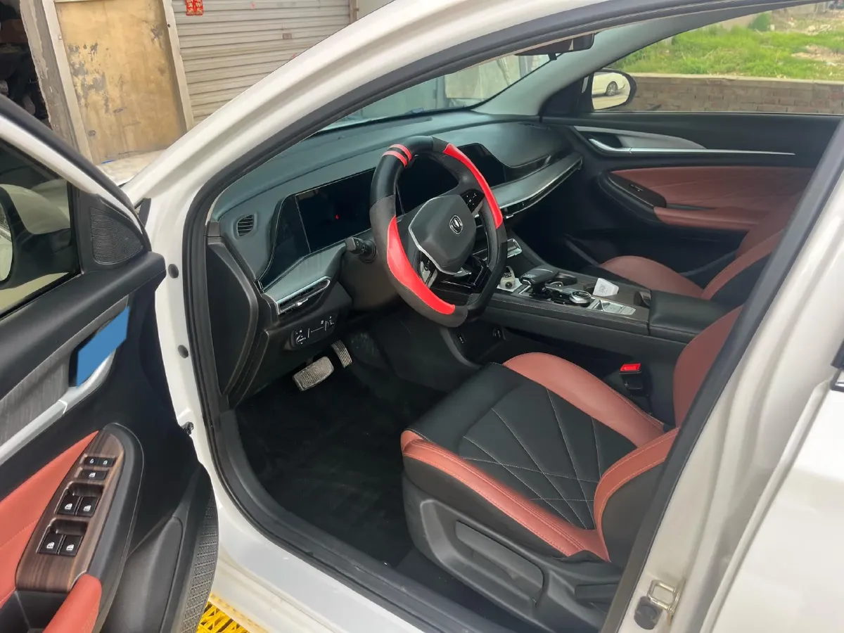 2023 ChangAn Eado 1.4T 160HP L4 7DCT,autocango,china used car exporter,china ev exporter,chinese used car exporter,chinese used ev exporter