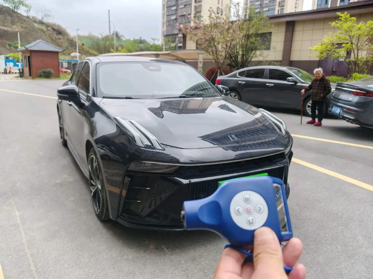 2023 LYNK&CO 03 2.0T 254HP L4 7DCT,autocango,china used car exporter,china ev exporter,chinese used car exporter,chinese used ev exporter