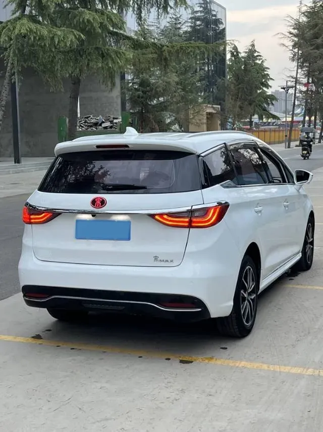 2017 BYD Song MAX 1.5T 154HP L4 6DCT,autocango,china used car exporter,china ev exporter,chinese used car exporter,chinese used ev exporter