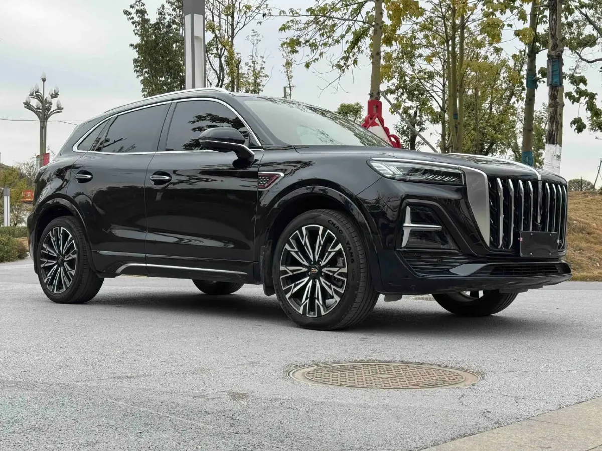 2025 HongQi HS5 2.0T 252HP L4 8AT,autocango,china used car exporter,china ev exporter,chinese used car exporter,chinese used ev exporter