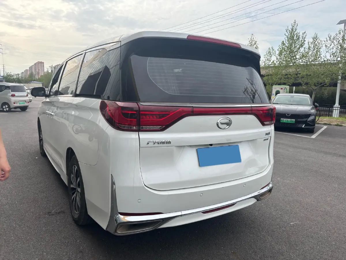 2021 GAC Trumpchi M8 2.0T 252HP L4 8AT,autocango,china used car exporter,china ev exporter,chinese used car exporter,chinese used ev exporter
