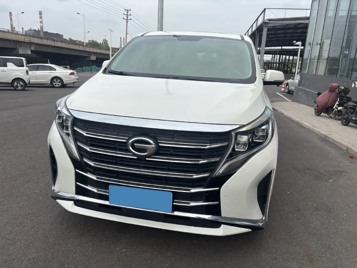 2021 GAC Trumpchi M8 2.0T 252HP L4 8AT,autocango,china used car exporter,china ev exporter,chinese used car exporter,chinese used ev exporter