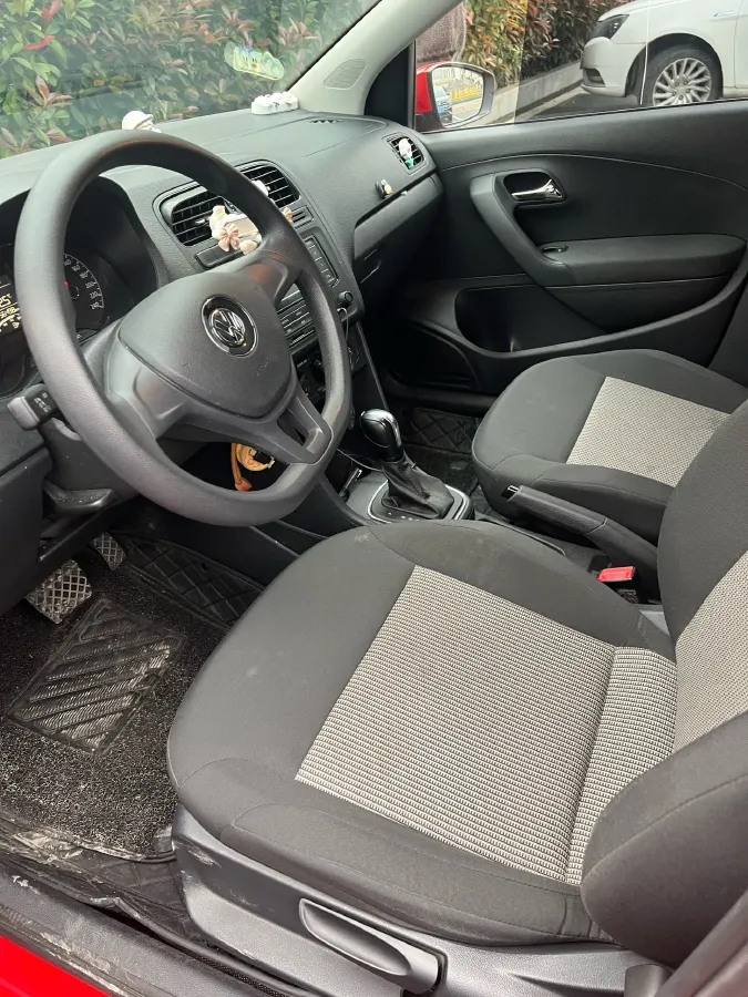 2016 Volkswagen Polo 1.4L 90HP L4 6AT,autocango,china used car exporter,china ev exporter,chinese used car exporter,chinese used ev exporter