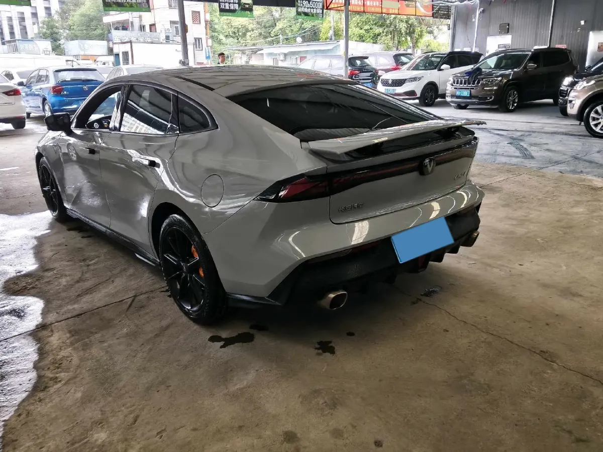 2022 ChangAn UNI-V 1.5T 188HP L4 7DCT,autocango,china used car exporter,china ev exporter,chinese used car exporter,chinese used ev exporter