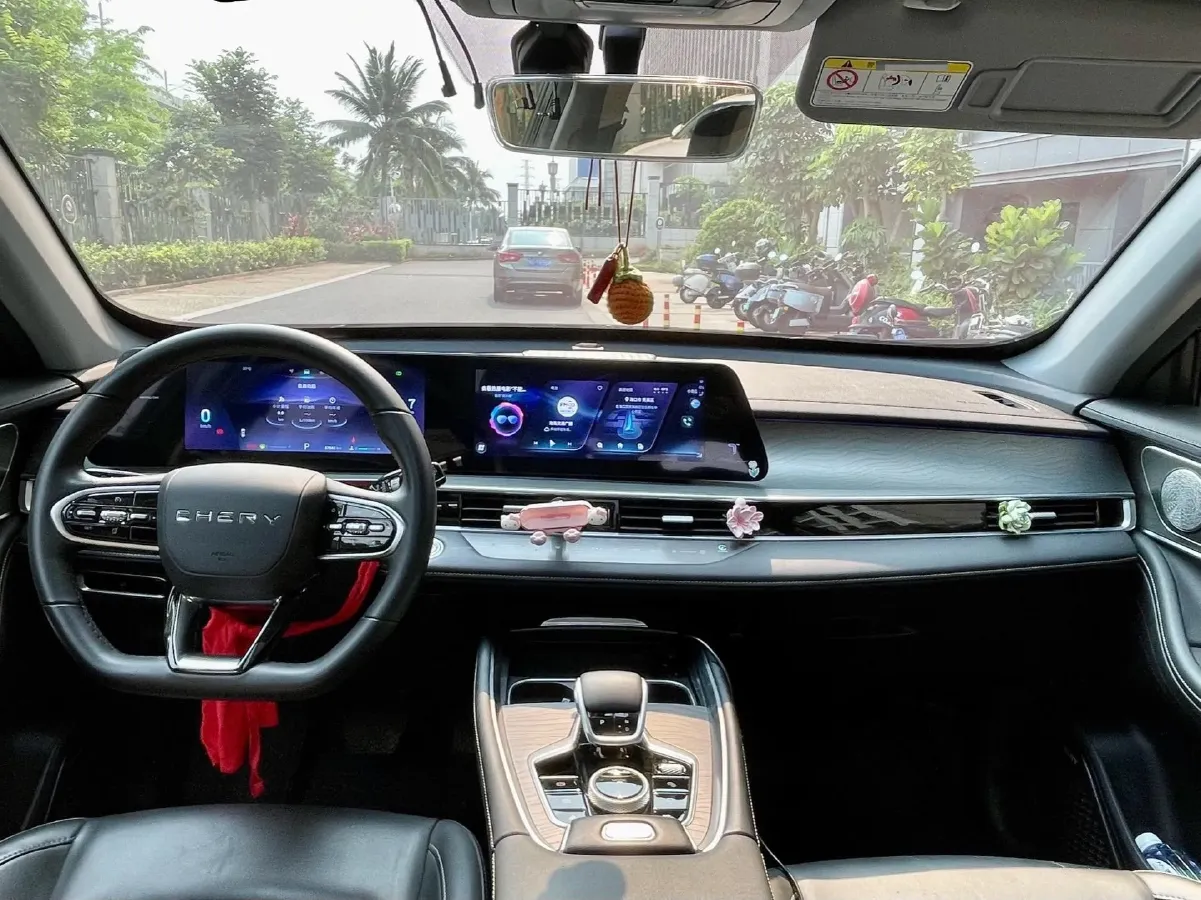 2022 Chery Tiggo 8 PRO 1.6T 197HP L4 7DCT,autocango,china used car exporter,china ev exporter,chinese used car exporter,chinese used ev exporter