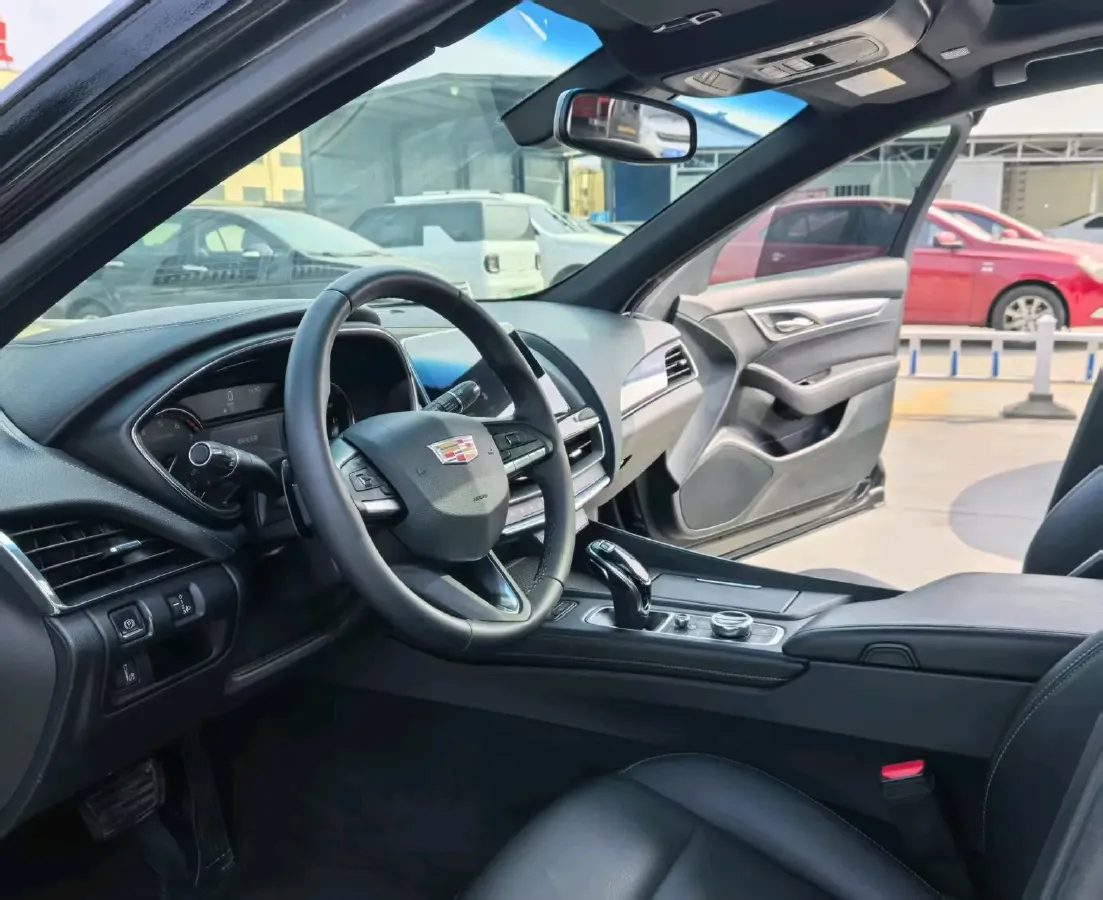 2020 Cadillac CT5 2.0T 237HP L4 10AT,autocango,china used car exporter,china ev exporter,chinese used car exporter,chinese used ev exporter