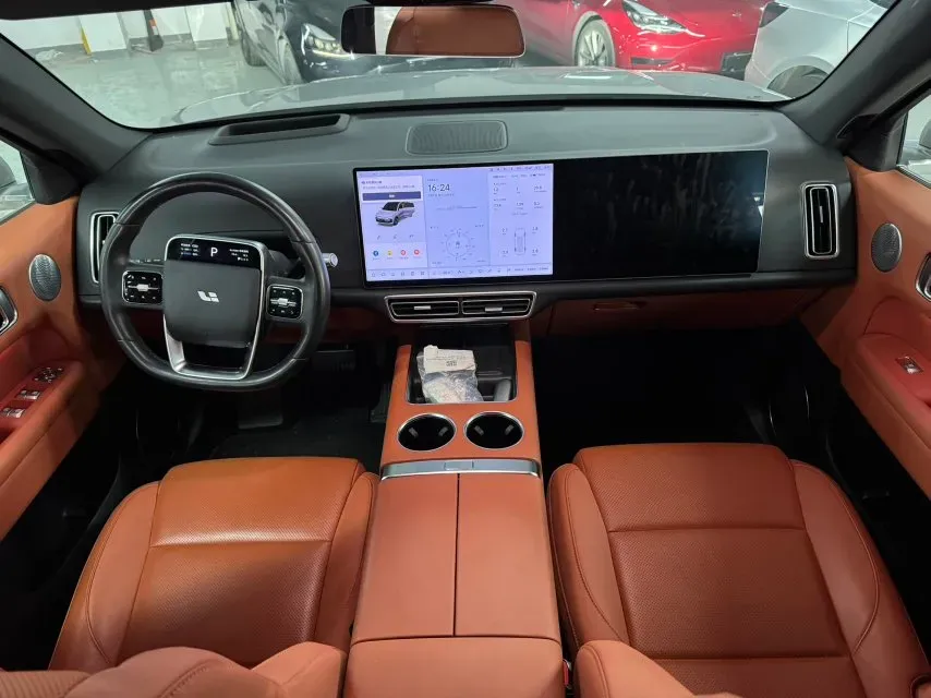 2024 Li L6 Range Extended 154HP L4 REEV 36.8KWH,autocango,china used car exporter,china ev exporter,chinese used car exporter,chinese used ev exporter
