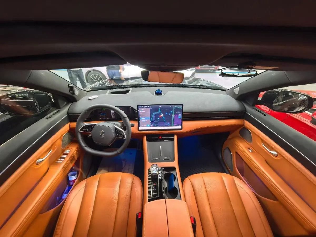 2024 AITO AITO M7 1.5T 152HP L4 REEV 42KWH,autocango,china used car exporter,china ev exporter,chinese used car exporter,chinese used ev exporter