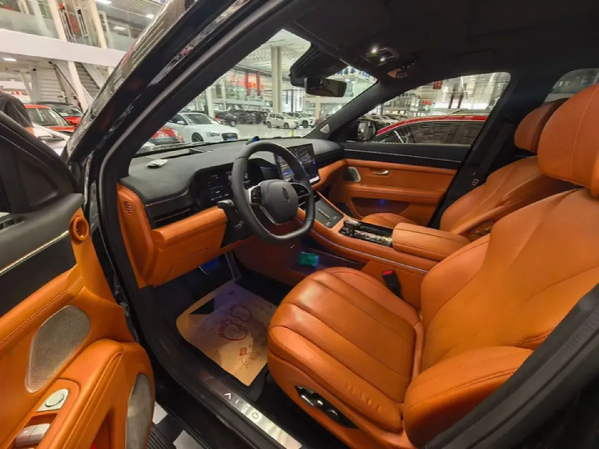 2024 AITO AITO M7 1.5T 152HP L4 REEV 42KWH,autocango,china used car exporter,china ev exporter,chinese used car exporter,chinese used ev exporter