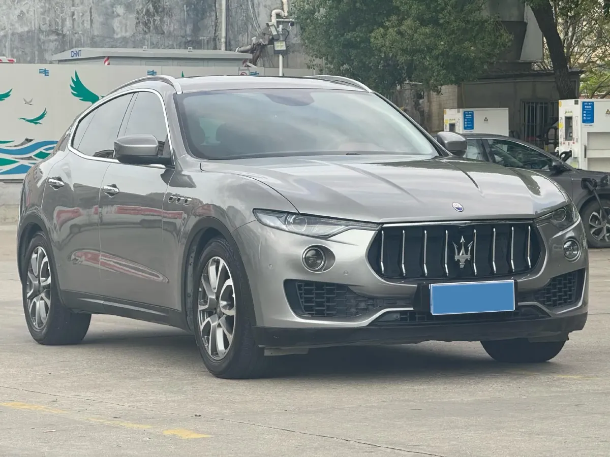 2018 Maserati Levante 3.0T 350HP V6 8AT,autocango,china used car exporter,china ev exporter,chinese used car exporter,chinese used ev exporter