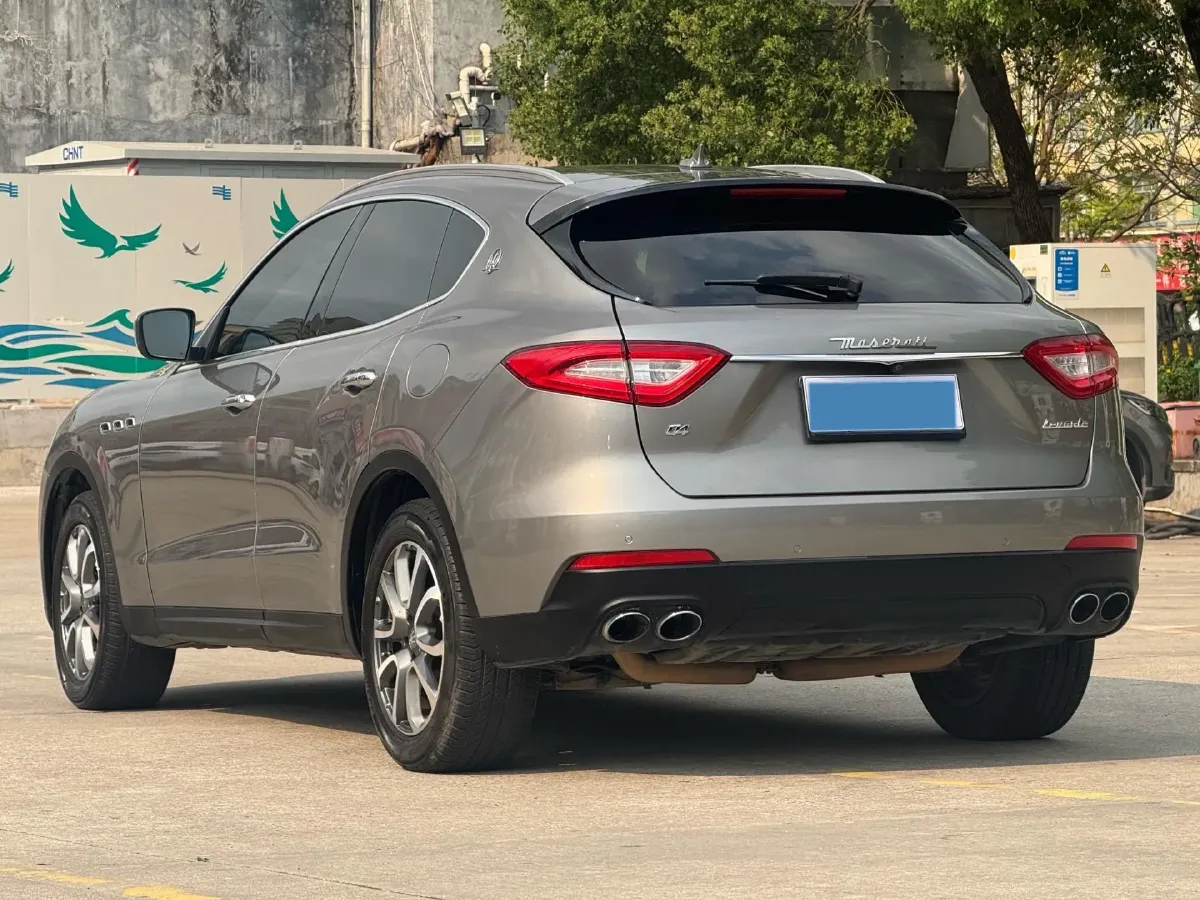 2018 Maserati Levante 3.0T 350HP V6 8AT,autocango,china used car exporter,china ev exporter,chinese used car exporter,chinese used ev exporter