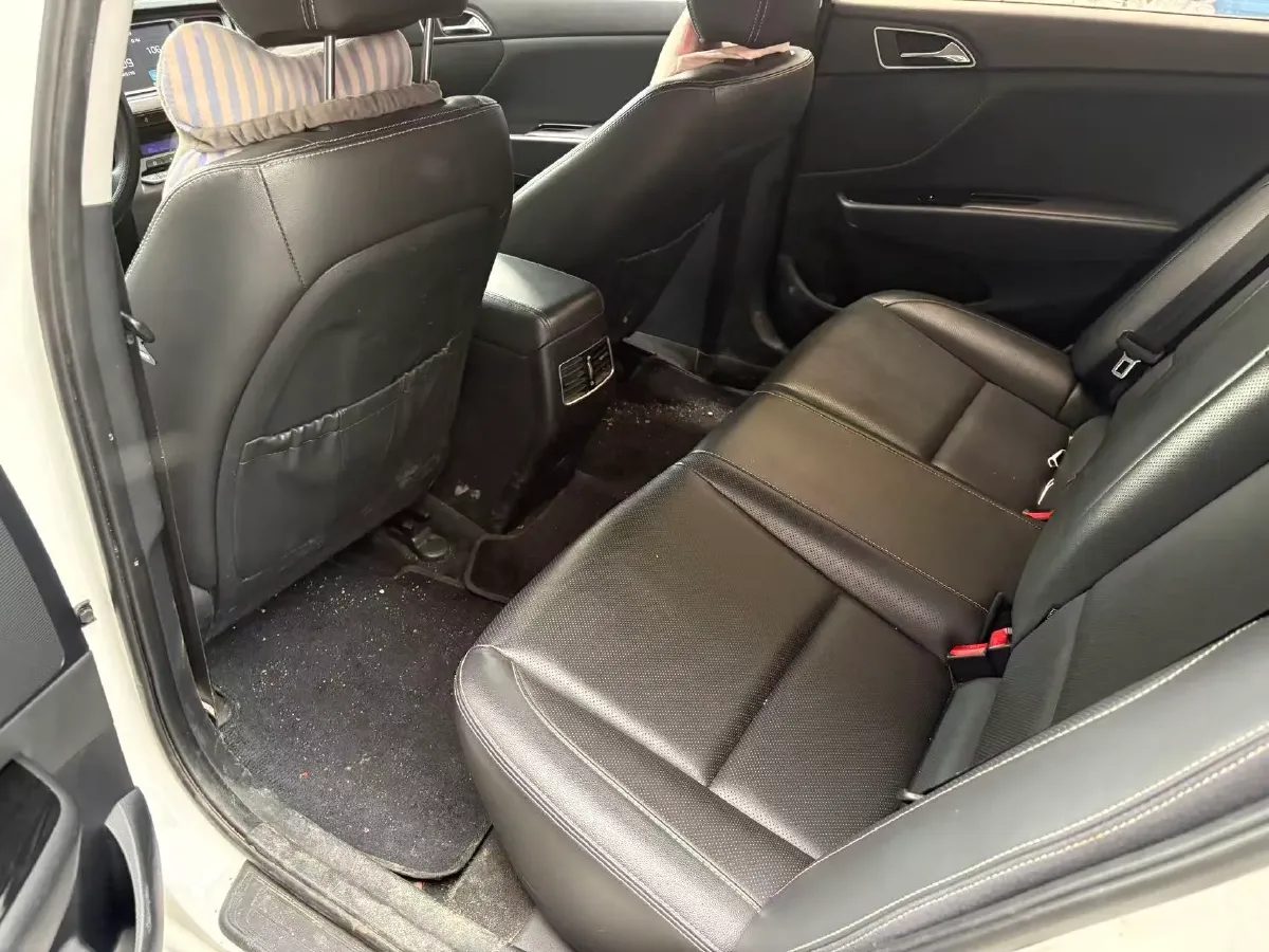 2016 Hyundai Mistra 1.6T 175HP L4 7DCT,autocango,china used car exporter,china ev exporter,chinese used car exporter,chinese used ev exporter