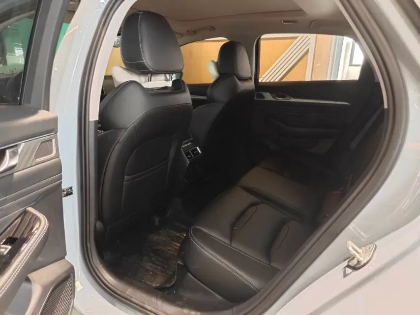 2023 Geely Preface 2.0T 190HP L4 7DCT,autocango,china used car exporter,china ev exporter,chinese used car exporter,chinese used ev exporter