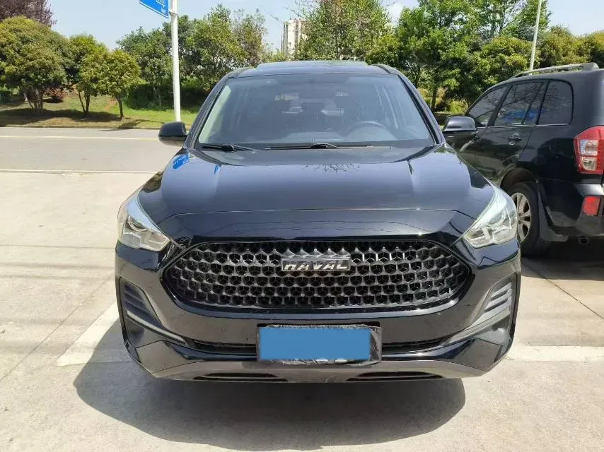 2019 Haval M6 1.5T 150HP L4 7DCT,autocango,china used car exporter,china ev exporter,chinese used car exporter,chinese used ev exporter