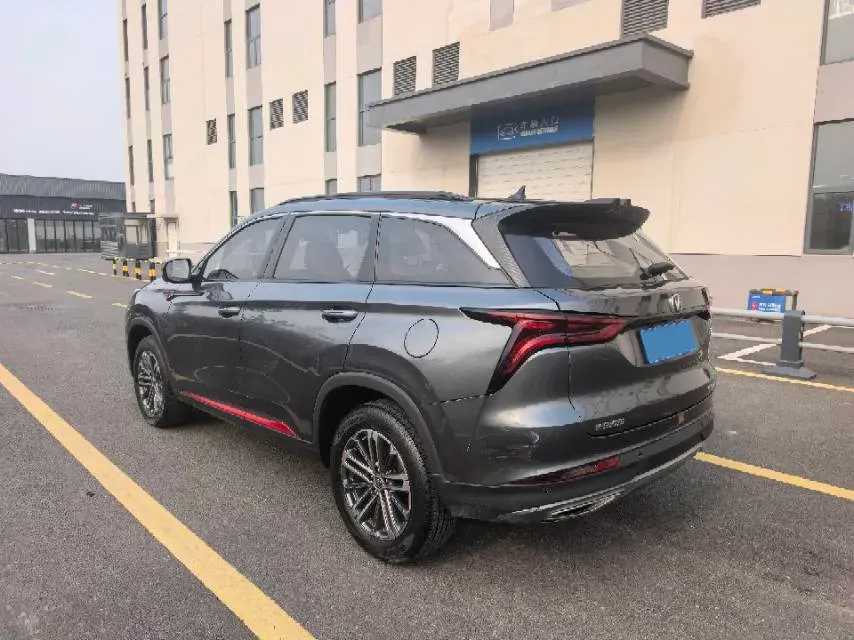 2021 ChangAn CS75 Plus 1.5T 178HP L4 6AT,autocango,china used car exporter,china ev exporter,chinese used car exporter,chinese used ev exporter